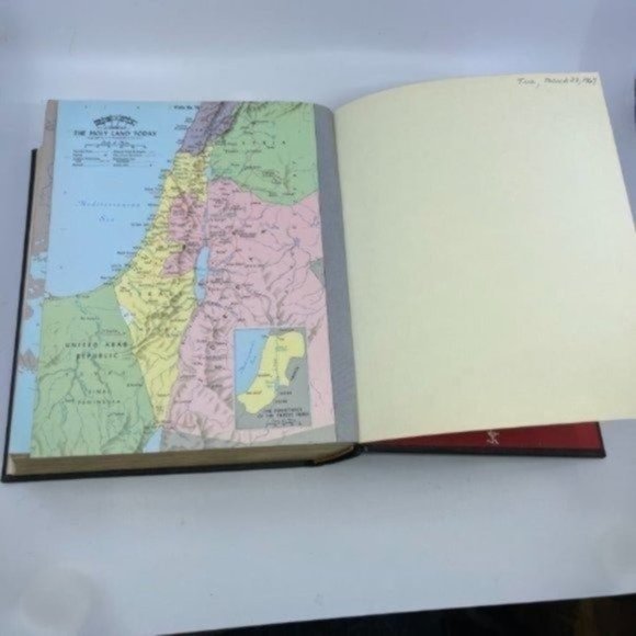 Vintage Michelangelo Edition King James Version Holy Bible 1965 Book - Picture 11 of 13